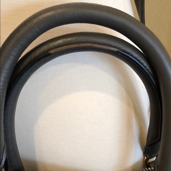 VGUC New Q Small Legend Bag in Faded Aluminum - Picture 3 of 8